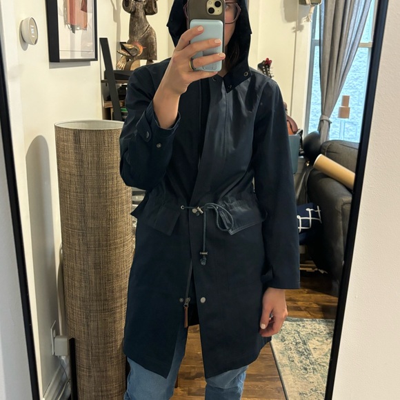 Poetry rain jacket. - Picture 2 of 6